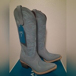 NWT NIB NEW Lane Smokeshow Baby Blue Western Boots 9